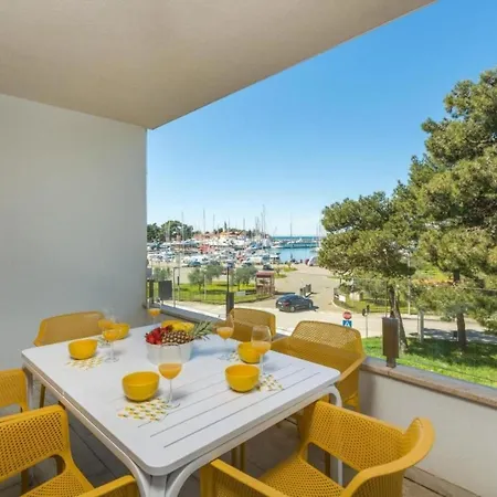 Apartmán In Novigrad Mit Whirlpool By Interhome *