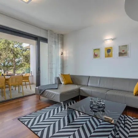 Apartmán In Novigrad Mit Whirlpool By Interhome Novigrad Istria