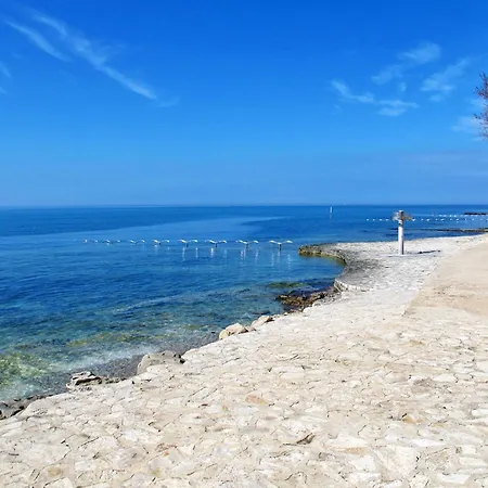 In Novigrad Mit Whirlpool By Interhome