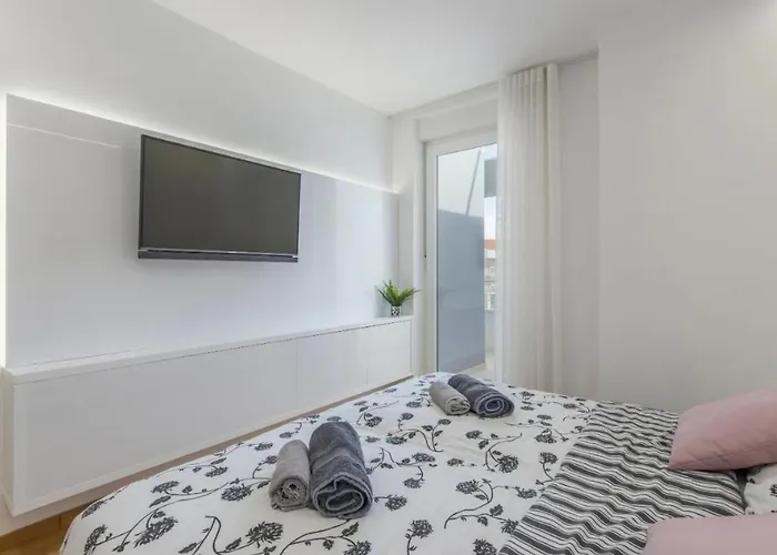 In Novigrad Mit Whirlpool By Interhome