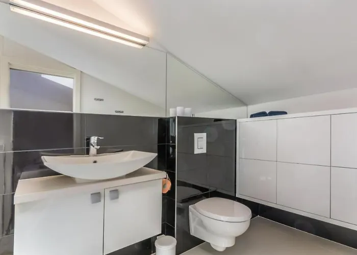 In Novigrad Mit Whirlpool By Interhome *