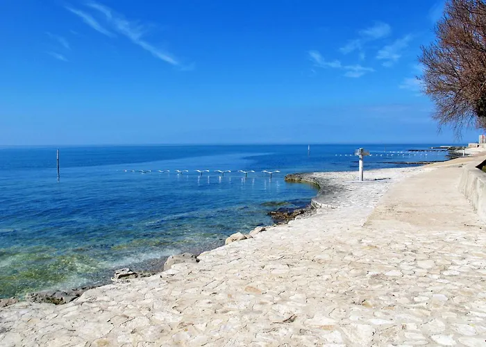 In Novigrad Mit Whirlpool By Interhome