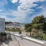 In Novigrad Mit Whirlpool By Interhome Διαμέρισμα *