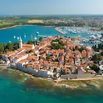 In Novigrad Mit Whirlpool By Interhome Διαμέρισμα Novigrad Istria